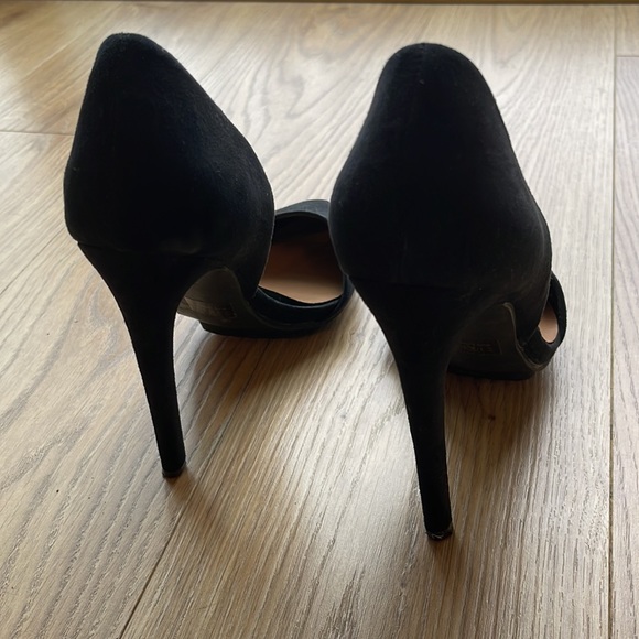 Nasty Gal Black Pointy Toe Heels - Picture 6 of 6